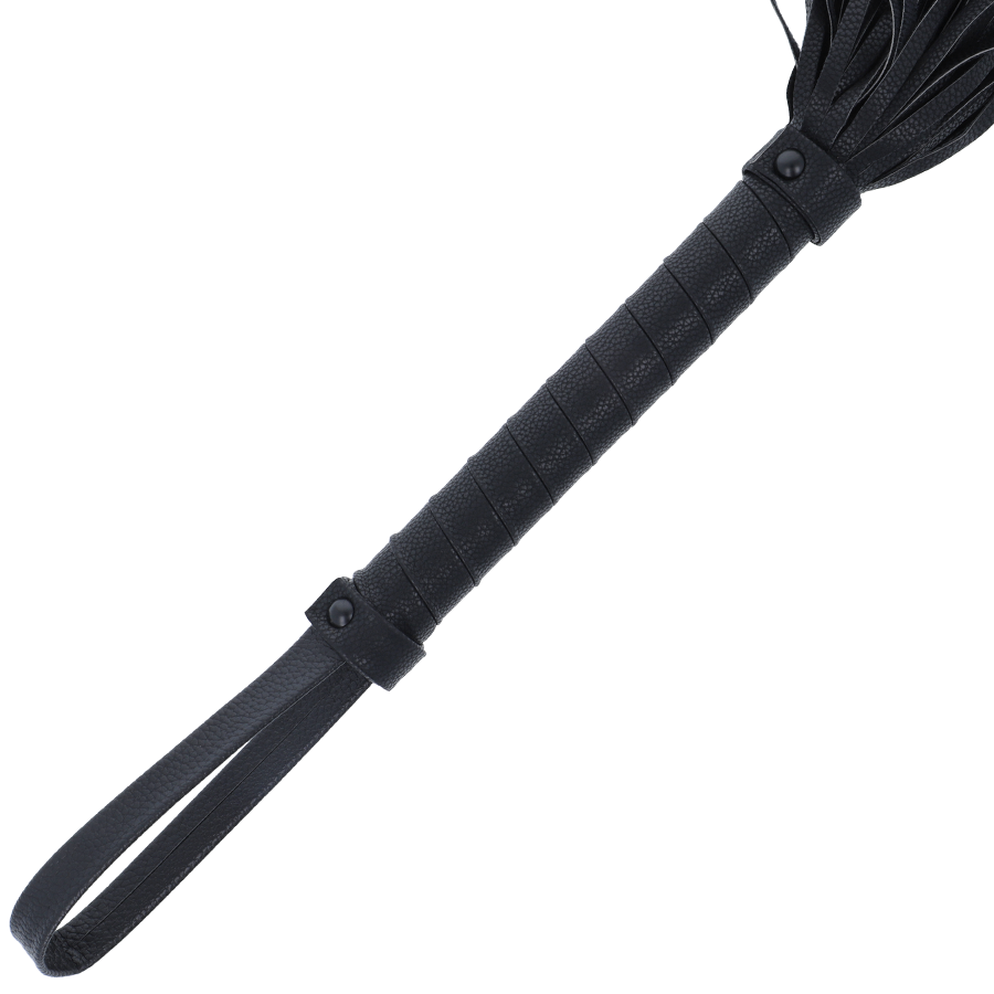 DARKNESS - CHICOTE BONDAGE PRETO 42CM COURO