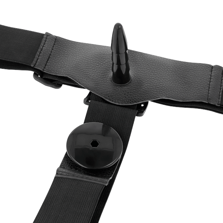 HARNESS ATTRACTION - WAYNE DOPPELTE PENETRATION 16,5 CM -O- 3,5 CM